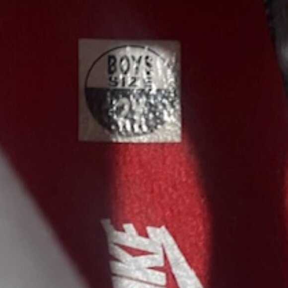 Size 2Y Air Jordan 3 Retro “Fire Red” Athletic Basketball Shoes DM0966-160 - Picture 8 of 8